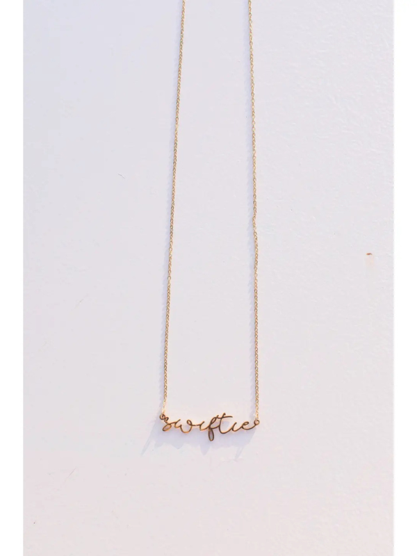 SWIFTIE NECKLACE