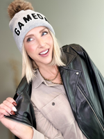 GAMEDAY POM HAT - GRAY & BLACK