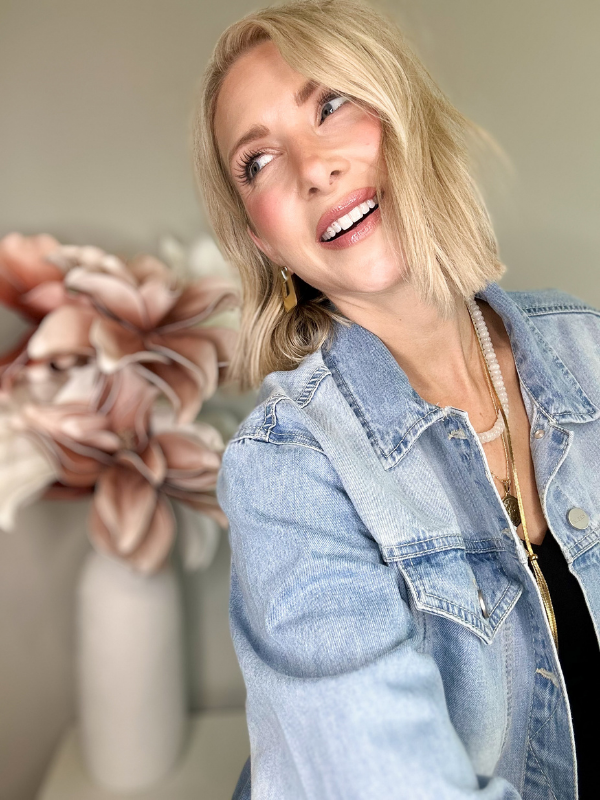 MARLEY OVERSIZED DENIM JACKET - LIGHT WASH