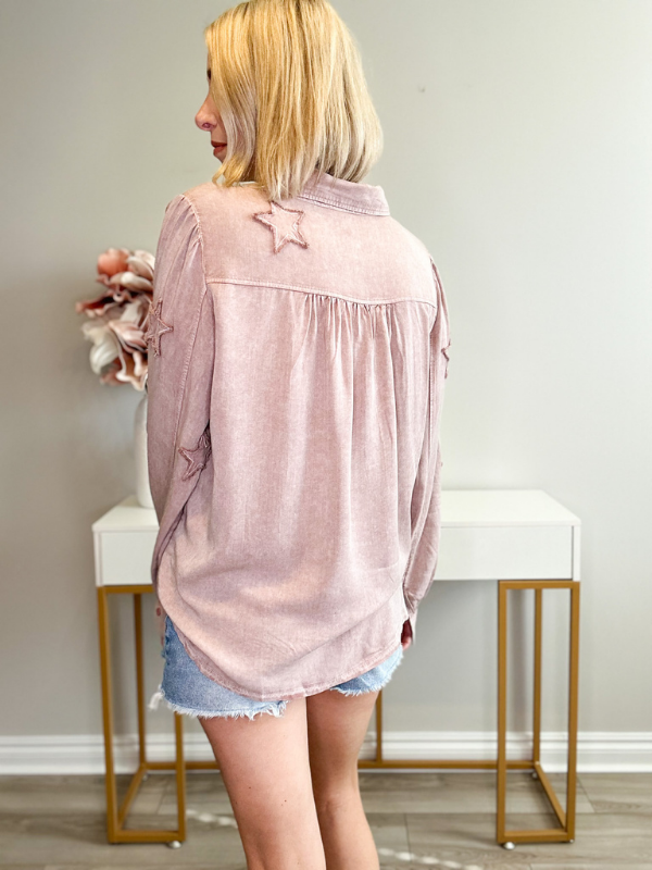 STARS HAVE ALIGNED BUTTON DOWN TOP - MAUVE