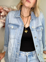 BOLD WRAP AROUND XL HEART NECKLACE - GOLD
