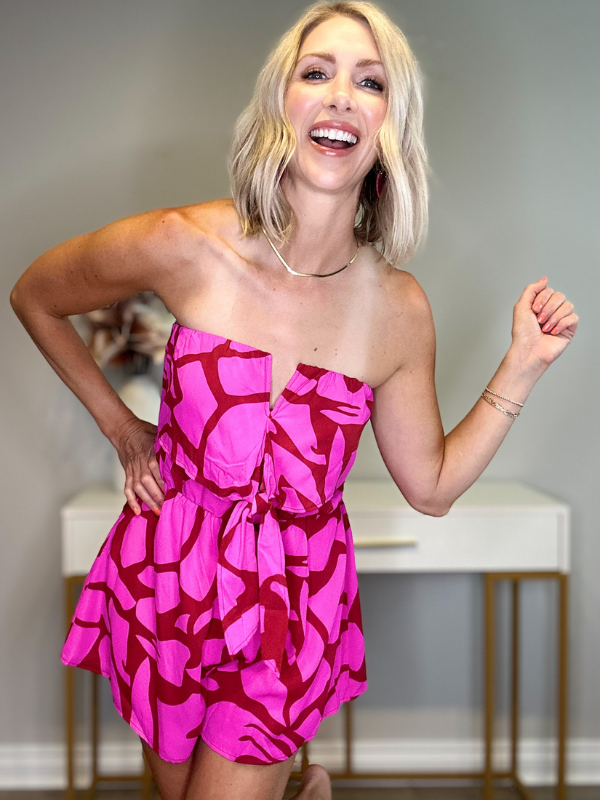 FEELS LIKE SUMMER TIE FRONT ROMPER - HOT PINK