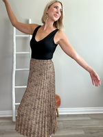 GEOMETRIC PRINTED PLEATED MIDI SKIRT - TAN