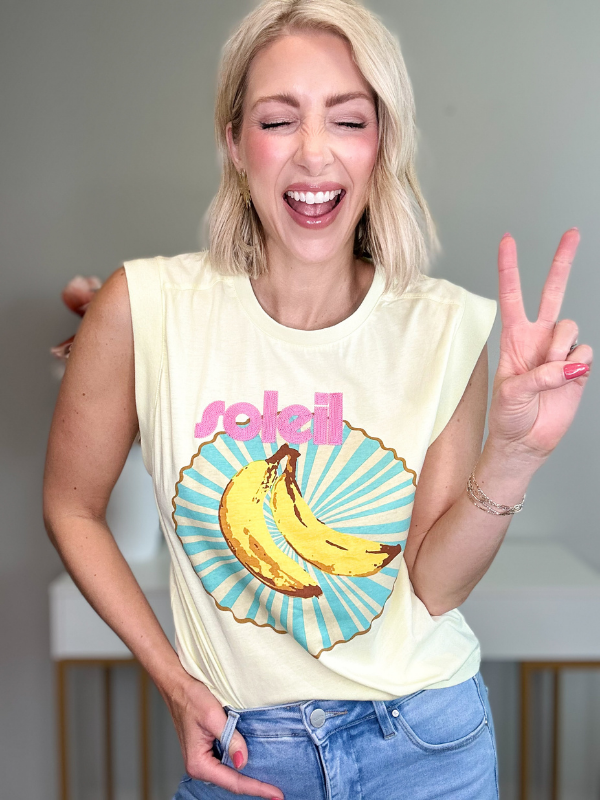 SOLEIL SLEEVELESS GRAPHIC TEE - PALE YELLOW