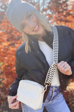 WOVEN WILLOW CROSSBODY BAG - CREAM