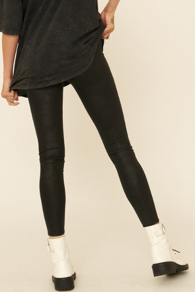 LIQUID LEATHER-LOOK STRETCH LEGGINGS